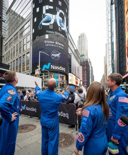 NASA Artemis II Crew Rings Nasdaq Closing Bell