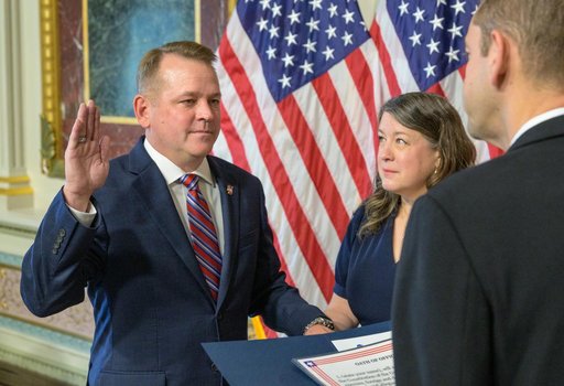 Matt Anderson Sworn In as NASA  Deputy Administrator