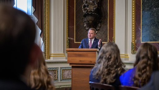 Matt Anderson Sworn In as NASA  Deputy Administrator
