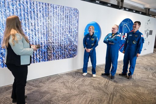 Expedition 73 and 74 Tour Earth Information Center