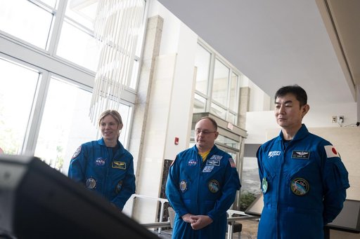 Expedition 73 and 74 Tour Earth Information Center