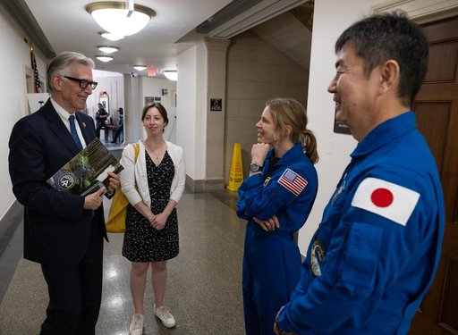 Expedition 73/74 Crew Members on Capitol Hill
