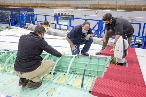 SEG 400 Main Wing Assembly, SEG 430 Spine, SEG 500 Empennage