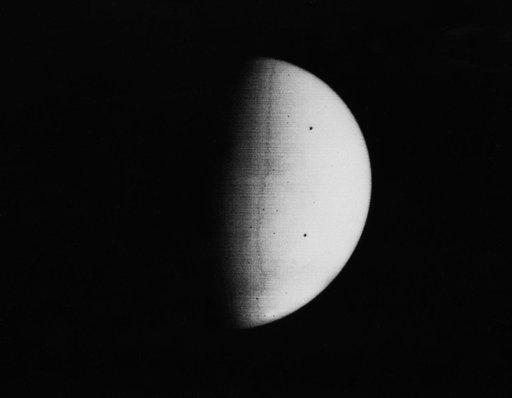 South Pole as viewed by Mariner 9 on Mars Approach