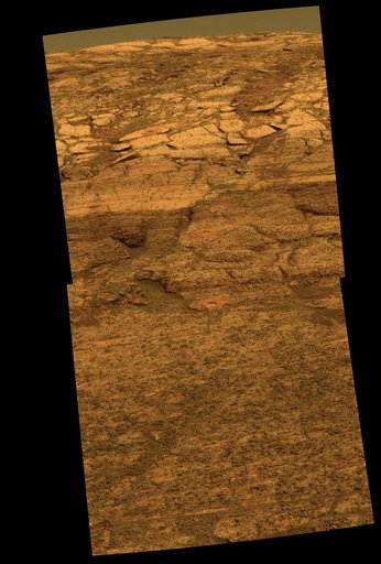 Color View of a Rat Hole Trail Inside Endurance