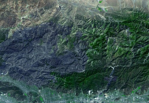 Station Fire Burns in the San Gabriel Mountains Above Los Angeles