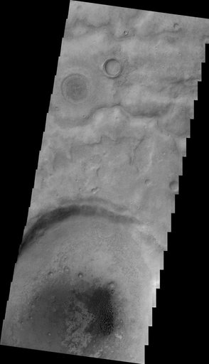 Dunes in Aonia Terra
