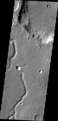 Channel in Xanthe Terra