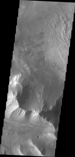 Tithonium Chasma