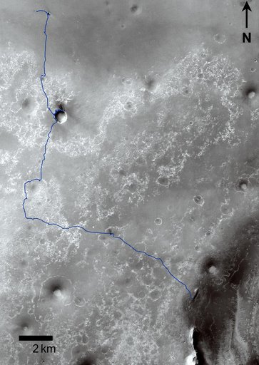 Opportunity Traverses Through 2,700 Martian Days