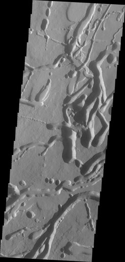 Ascraeus Mons