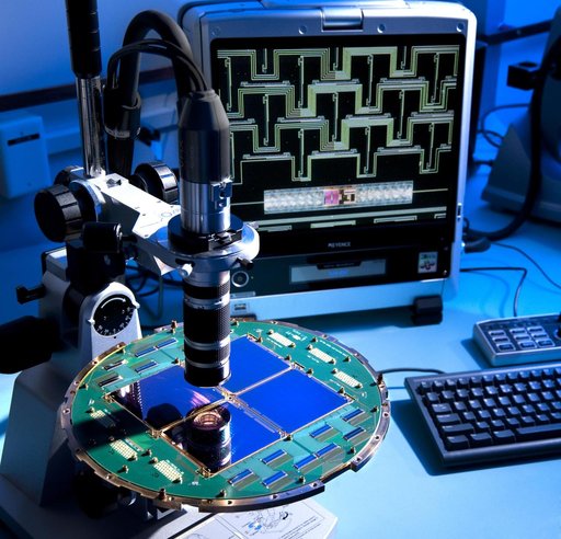 Superconducting Detectors for Study of Infant Universe