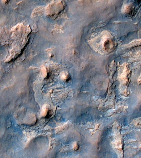 Curiosity and Rover Tracks at the Kimberley, April 2014