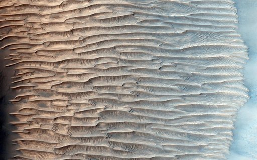 Feathery Ridges
