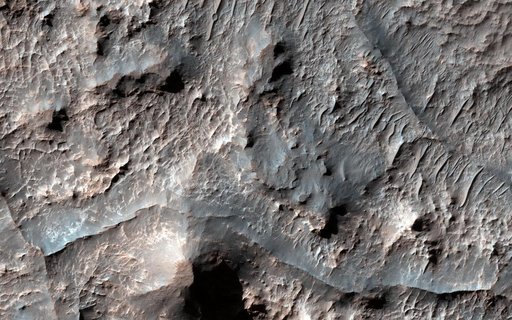Ridges in Eridania Basin