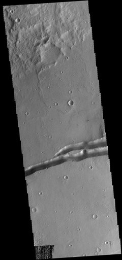 Memnonia Fossae