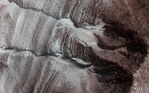 Frosted Gullies in a Central Pit