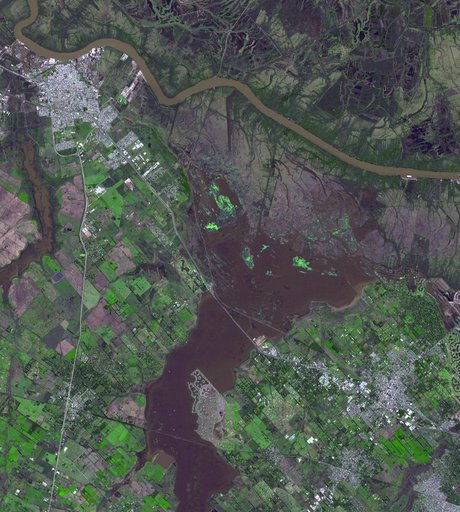 NASA Spacecraft Tracks Argentine Flooding