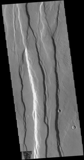 Ceraunius Fossae