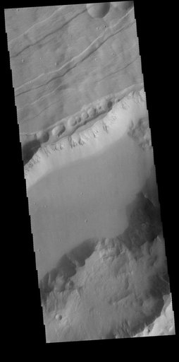 Sirenum Fossae
