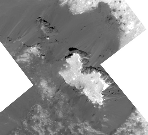 Prominent Mound in Ceres' Cerealia Facula Region