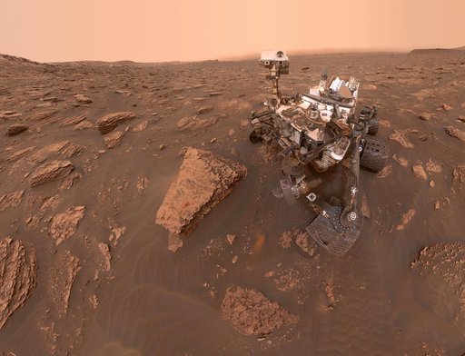 Curiosity's Dusty Selfie