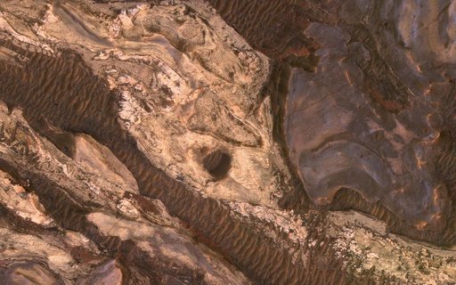 Abstract Art in Ius Chasma
