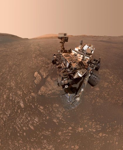 Curiosity's Selfie at "Aberlady" and "Kilmarie"