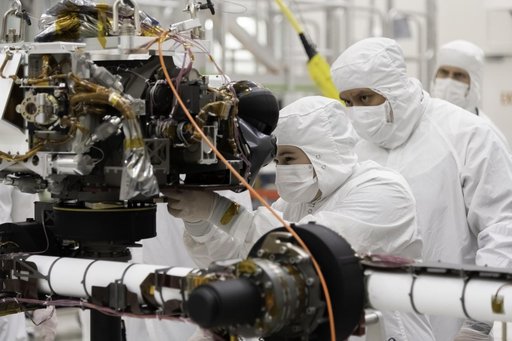 Attaching Mars 2020's Turret