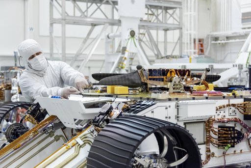 Mars Helicopter Installed on Mars 2020 Rover