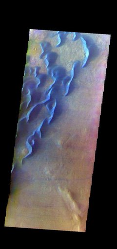 Kaiser Crater Dunes - False Color