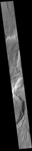 Claritas Fossae