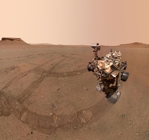 Perseverance's Three Forks Sample Depot Selfie