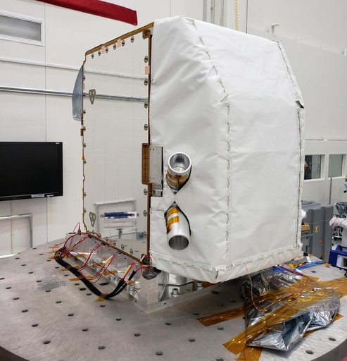 Imaging Spectrometer Fully Integrated