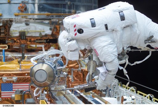 STS-109 MS Massimino during second EVA