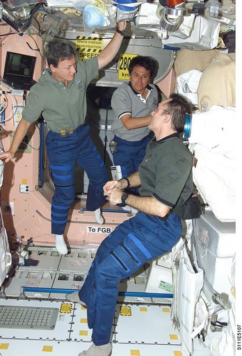 Whitson, Chang-Diaz and Walz in Node 1 during STS-111 UF-2 docked OPS