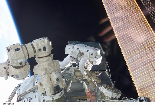 Perrin works at the MBS on the S0 (S-zero) truss during STS-111 UF-2 EVA 2