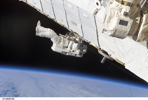 EVA 1 - MS Sellers works on S1 truss