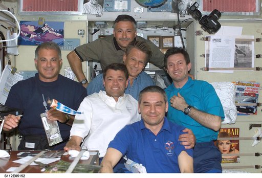 Expedition 5 and STS-112 crew in Zvezda module