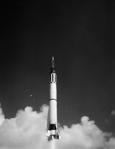 ASTRONAUT ALAN SHEPARD - FREEDOM "7" - LIFTOFF - CAPE