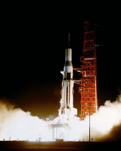 First night launch of a Saturn I launch vehicle