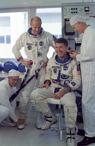 GEMINI-TITAN (GT)-7 - PRIME CREW SUITING-UP (W/O HELMETS) - (1ST TRY) - CAPE