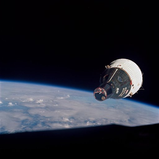 Gemini-Titan (GT)-6 - Gemini 6 of 7 - Space Photography - Outer Space