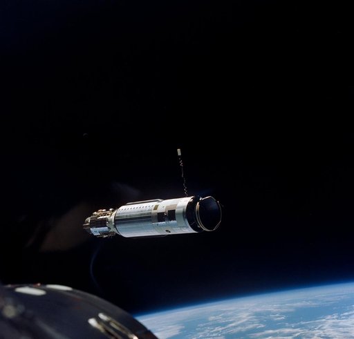 GEMINI-8 - GEMINI/AGENA RENDEZVOUS - OUTER SPACE