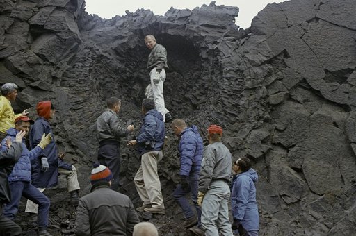 Apollo astronaut geology training in Iceland - S67-37714
