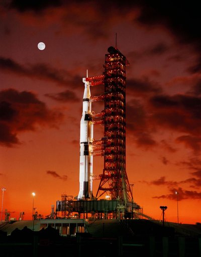 Early morning view of Apollo 4 unmanned spacecraft on launch pad