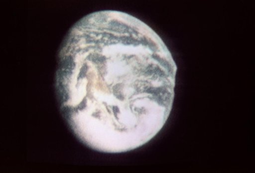EARTH VIEWS - APOLLO X