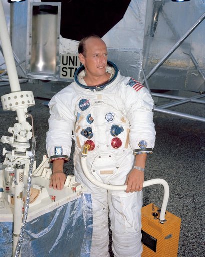 Portraits - Apollo XII