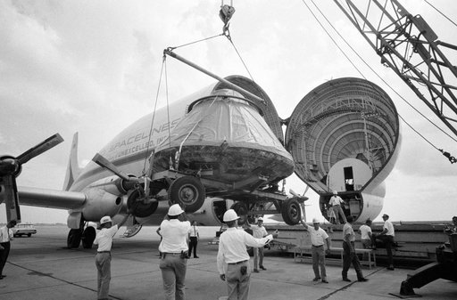 Super Guppy - Aircraft - Ellington AFB (EAFB), TX