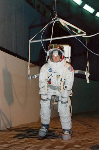 Astronaut Alan Bean participates in lunar surface simulation